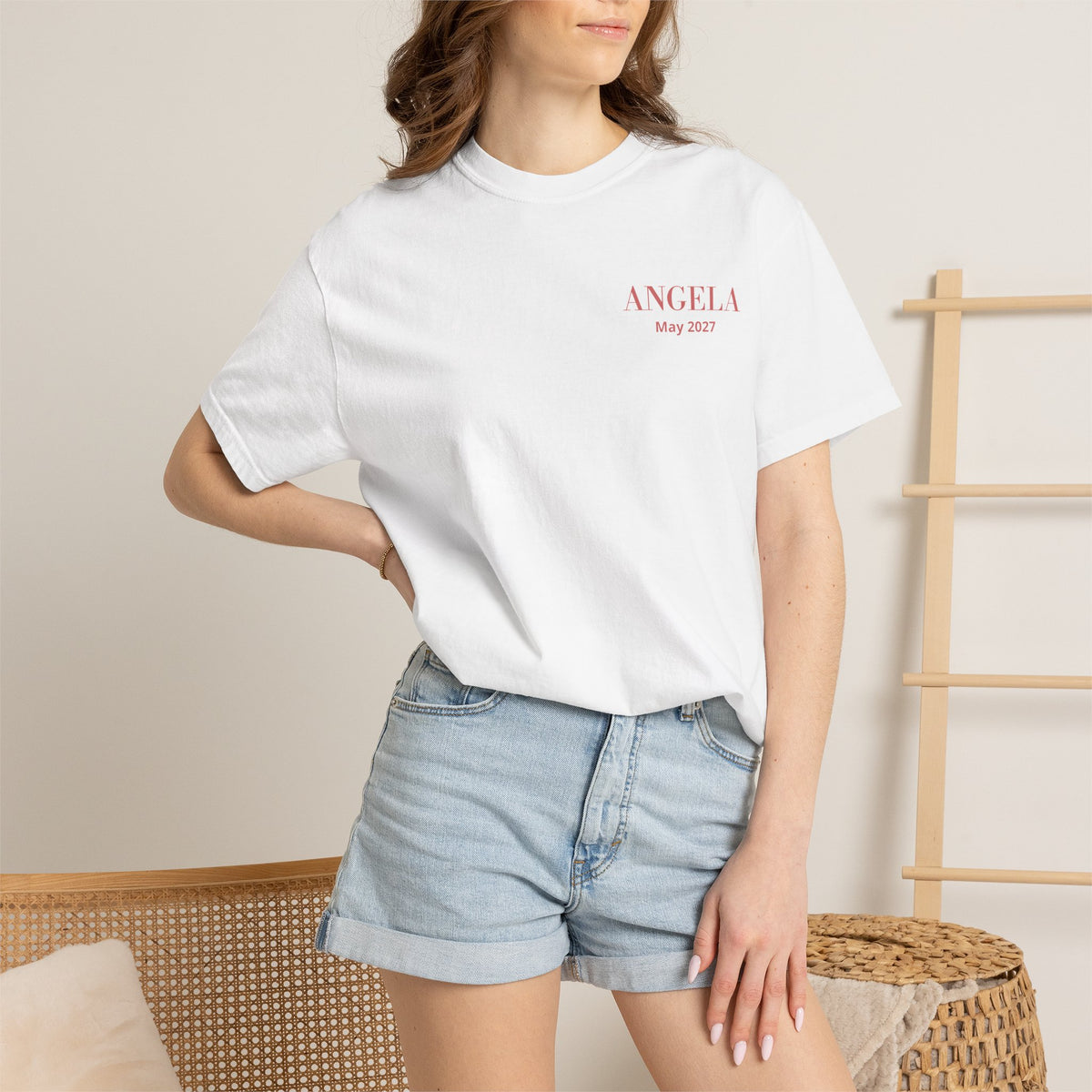 P01 - T-Shirt - personalized "The Bride" back print